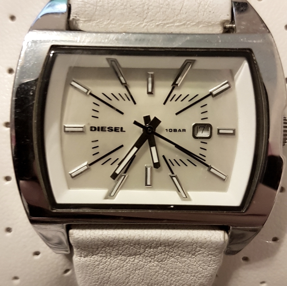 DIESEL WATCH - Picture 4 of 6